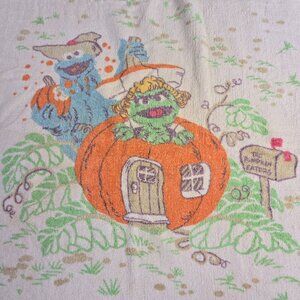 Vintage Sesame Street Bath Towel Big Bird Oscar 24x41 USA 70s 80s Retro Children